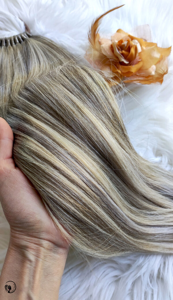 Ponytail Hair Extension, ash blonde melange Hair on Elastic Band "BRILLIANT BLONDE" - Image 9