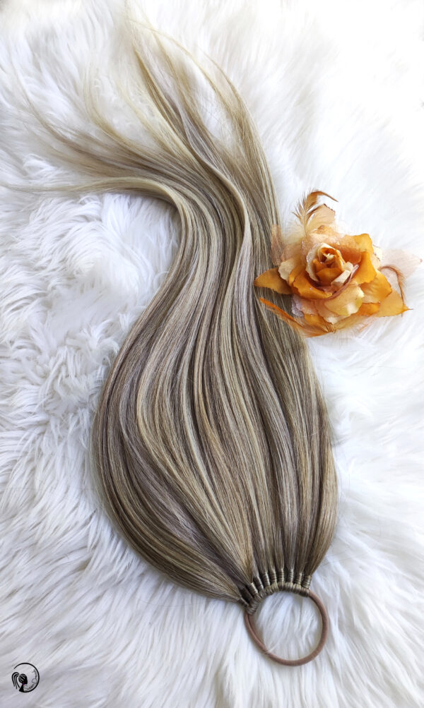 Ponytail Hair Extension, ash blonde melange Hair on Elastic Band "BRILLIANT BLONDE" - Image 3