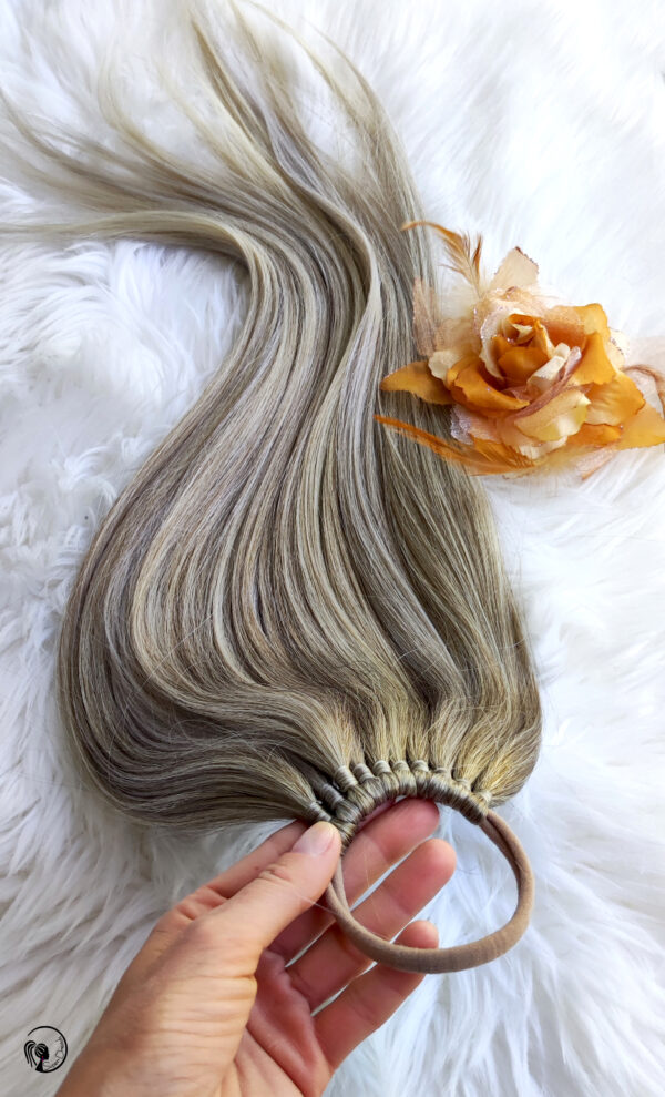 Ponytail Hair Extension, ash blonde melange Hair on Elastic Band "BRILLIANT BLONDE" - Image 4